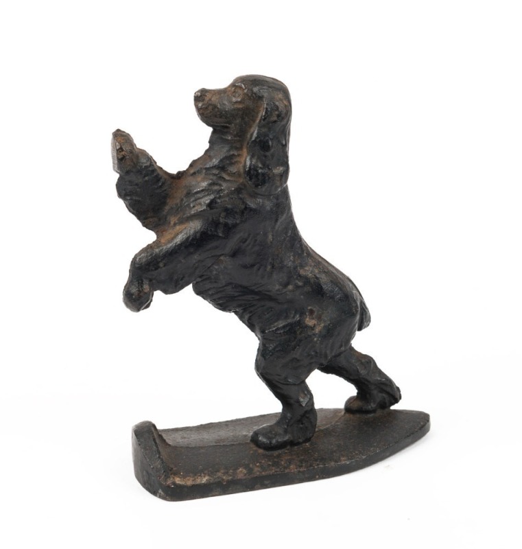 A cast iron dog bookend, 19th century, ​​​​​​​15.5cm high