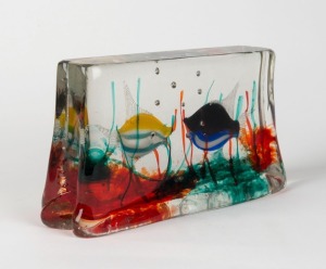 CENEDESE Murano aquarium glass fish block with two fish, by ALFREDO BARBINI, A/F, 13cm high, 23cm wide, 6cm deep