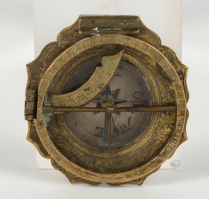 An early 18th century German equinoctial pocket sundial and compass by Ludwig Theodor, circa 1725, 6cm wide