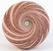 STEVENS & WILLIAMS antique English satin glass vase with swirling design in pink cased over blue and white, 19th century, ​​​​​​​11.5cm high, 13.5cm wide - 2