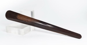 An antique carved wood page turner, 19th century or earlier, 62cm long