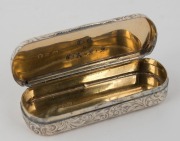 NATHANIEL MILLS antique English sterling silver snuff box with engraved decoration, circa 1840s, ​​​​​​​9cm wide, 68 grams - 2