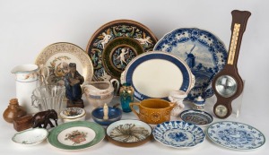 Assorted ornaments, plates, bowls, vase etc (32 items).
