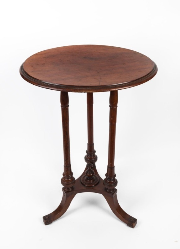 An antique mahogany circular occasional table, 19th century, 68cm high, 47cm diameter