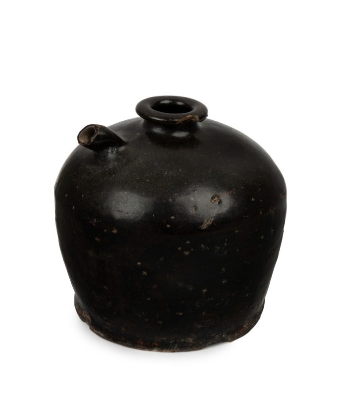 A Chinese pottery water pot, dug from the goldfields of central Victoria, mid 19th century, a rare survivor, 13.5cm high. PROVENANCE: The Jules Feldman Collection Melbourne