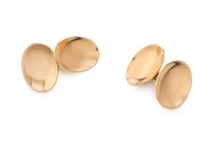 WILLIS & SONS of Melbourne, pair of antique Australian 15ct yellow gold cufflinks of oval form, 19th/20th century, stamped "W.15" with unicorn mark, 12.1 grams total