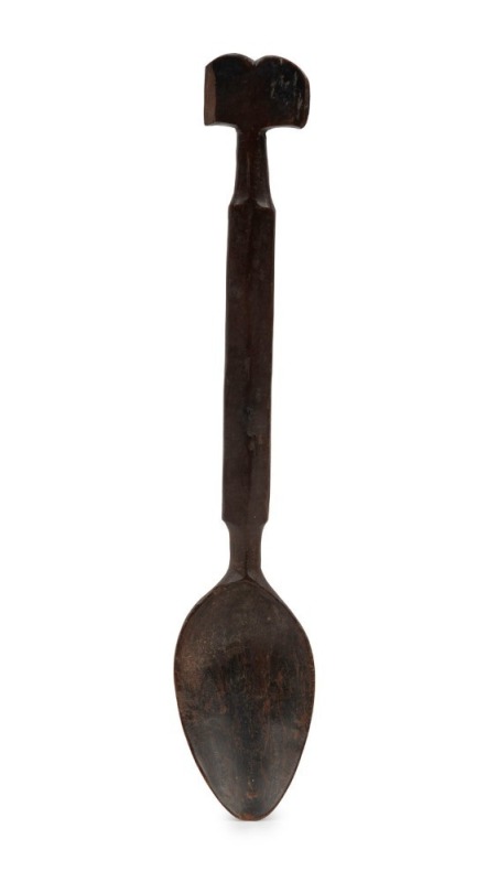 A whaler's spoon, carved wood, 19th century, ​​​​​​​27cm long