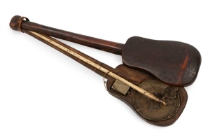 Antique Chinese gold scales, 19th century, 32.5cm long