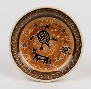 GUY BOYD pottery dish with Aboriginal motifs, incised "Guy Boyd", 11.5cm wide