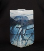 JOHN WALSH Australian art glass square form vase, signed "J. Walsh", ​​​​​​​12cm high - 2