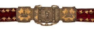 A prize-fighter’s belt with Australian associations was recently discovered in London. The imposing silver-gilt belt had been presented to the Englishman, James Mace (1831 – 1910), often called ‘the father of boxing’. The Australian associations, as initi