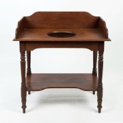 An antique Australian cedar washstand, 19th century, ​​​​​​​94cm high, 86cm wide, 47cm deep