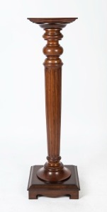 An antique Australian blackwood pedestal with fluted column, circa 1900, 120cm high, 31cm wide, 31cm deep