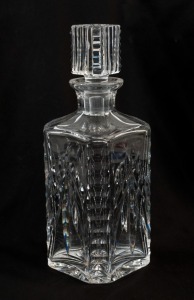 WATERFORD Irish crystal decanter, 20th century, ​​​​​​​24.5cm high