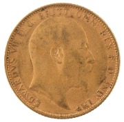 Coins - World: Great Britain: 1904 Sovereigns, Edward VII, St. George reverse, VF/EF. (3). - 3