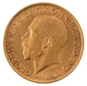 Coins - World: Great Britain: 1912 Sovereigns, George V, St. George reverse, EF. (2). - 3