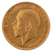 Coins - World: Great Britain: 1912 Sovereigns, George V, St. George reverse, EF. (2). - 5