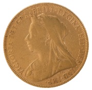 Coins - World: Great Britain: 1889 Jubilee head and 1900 Veiled head Sovereigns, St. George reverses, F/VF. (2). - 5