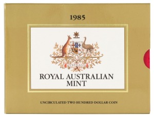 Coins - Australia: Gold: 1985 $200 Koala, Unc in presentation folder.