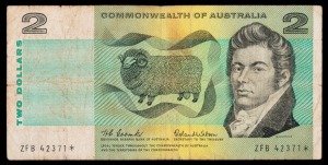 Banknotes - Australia: Star Banknotes: TWO DOLLARS, Queen Elizabeth II, Coombs/Wilson (1966) ZFB 42371* star note (R.81S), F.