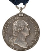 U.S.A.: Fifth Universal Postal Congress Member's Badge, Washington, D.C., 1897. Silver. 37mm. Washington bust right, rev. Six-line legend within wreath including date MDCCCXCVII. Rare. Fancy claw loop. With original ribbon and clasp. - 3