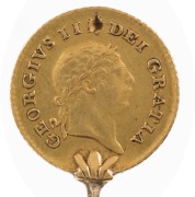 Coins - World: Great Britain: GOLD COINS MOUNTED ON LAPEL PINS: comprising USA Liberty dollar (date obscured, weight 1.67gr) and GREAT BRITAIN 1809 1/3rd Guinea (weight 2.8gr), total coin weight 4.47gr of 917/1000 fine gold. (2 items) - 4