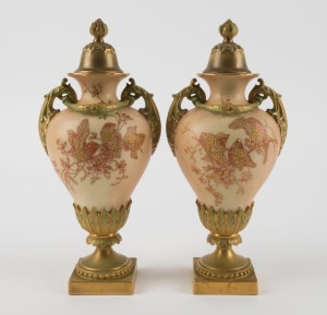 ROYAL WORCESTER pair of antique English porcelain lidded mantle vases, 19th/20th century, puce factory mark to base, 24cm high 