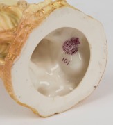ROYAL WORCESTER antique English nautilus&nbsp;shell vase, 19th century, puce factory mark to base, 17cm high - 3