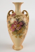 ROYAL WORCESTER antique English porcelain vase with hand-painted with floral sprays decoration and gilded handles, early 20th century, green factory mark to bases, 20cm high&nbsp;