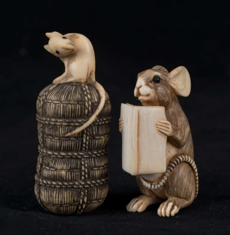 Two Japanese carved ivory rat netsuke, Meiji period, 20th century, the larger 5.5cm high