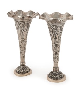 A pair of antique Burmese silver trumpet vases, 19th/20th century, 16cm high, 175 grams