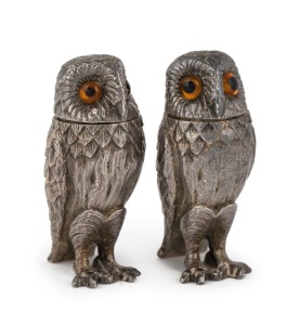 A pair of English sterling silver owl condiments adorned with glass eyes, London, circa 1901, 6cm high, 142 grams total