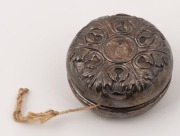 An American sterling silver yo-yo toy, 20th century, 6cm diameter - 2