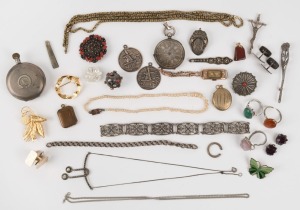 Costume jewellery, antique pocket watches (2), Art Deco wristwatch, rings, etc, 19th and 20th century, (22+ items)