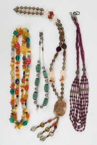 Four assorted Chinese glass bead necklaces, 20th century