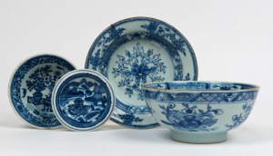 Four assorted antique Chinese blue and white porcelain bowls and dishes, Qing Dynasty, 18th/19th century, ​​​​​​​the largest 16cm diameter