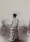 ROBERT LENZ (1864 - 1929), and others, Malay women and girls, silver gelatin prints, circa 1890s, various sizes to 21 x 16cm, (5). - 4