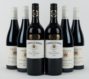 2009 Tyrrell's Vat 8 Shiraz Cabernet (2 bottles) together with the 2018 vintage (4 bottles, Hunter Valley, New South Wales. Total: 6 bottles.