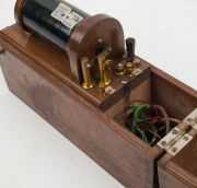 An antique electric shock machine in mahogany case, late 19th century, 24cm wide - 3