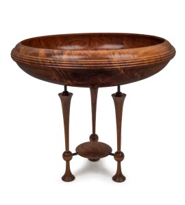 A fine Australian turned cedar comport of modernist design, 20th century, 27cm high, 30cm diameter