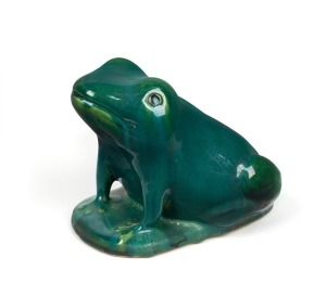 BENDIGO POTTERY Waverley Ware green glazed frog, circa 1935, 15cm high, 19cm long