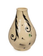 MARGUERITE MAHOOD&nbsp;pottery vase with black painted&nbsp;decoration, ​​​​​​​incised "M. Mahood", 12cm high