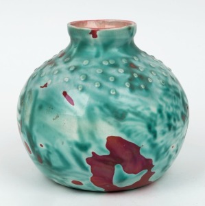 JODAL green glazed pottery vase with pink interior, incised "Jodal, '62, Dodd",  ​​​​​​​12cm high 