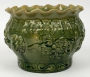 BENDIGO POTTERY green glazed jardiniere, ​​​​​​​impressed "4" to base, 14cm high, 20cm wide - 3