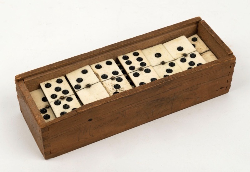 Antique dominos set, whale bone and timber, 19th century, the box 17.5cm wide