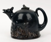 BRISTOL POTTERY "KANGAROO" teapot, Queensland origin, impressed oval stamp "BRISTOL POTTERY, BRISBANE", 15cm high, 20cm wide - 2