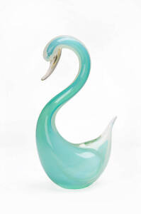 Murano somerso glass swan. Height of 27cm.