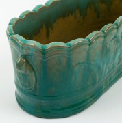 BENNETTS POTTERY green glazed flower trough, stamped "W.C. BENNETTS", ​​​​​​​15cm high, 40cm wide - 2