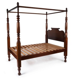 An antique Australian cedar four post bed, 19th century, 210cm high, 138cm wide, 200cm deep