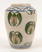 ALAN FINLAY Australian pottery vase adorned with Australian native fuchsia (Correa reflexa ssp.) and blue border,  "Alan Finlay Black Rock", 15cm, 11cm wide - 2